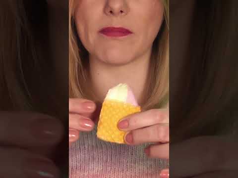 Satisfying ice cream sandwich eating sounds 😁 | ASMR