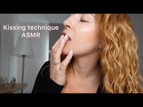 Teaching you how and where to kiss (Girlfriend Roleplay ASMR)