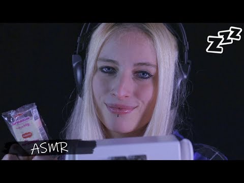 ASMR: comendo doces - candy eating (Intense Mouth Sounds)