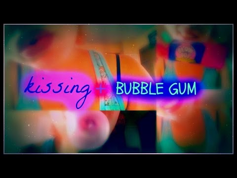 ASMR #5: ~ Kissing and Blow Pop Bubble Gum ~