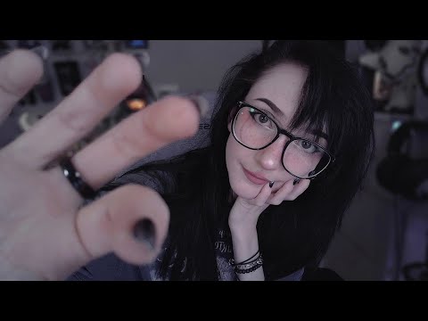 asmr ☾ chill girl scratches your stress away ✌🏻