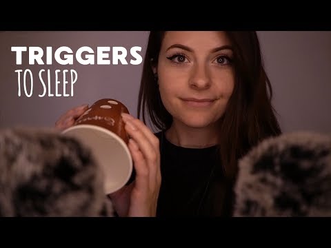 ASMR 🇬🇧 Whispering, tapping ... French accent and mistakes lol