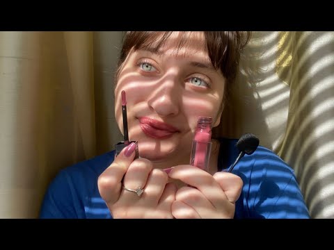 Asmr mouth sounds, lipgloss sounds,inaudible whispering💙✨