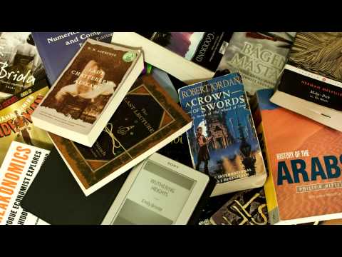 (3D binaural sound) Asmr sound of paperback books. Try to smell the sound