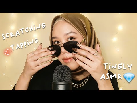 Trying ASMR for the first time💎 Tingly tapping and scratching trigger