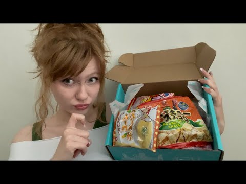 asmr trying snacks from japan ! 🇯🇵 crunch crunch yum