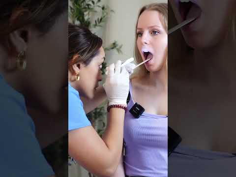 Let's take a close look at your mouth 👀 Super satisfying eye exam #asmr #asmrmedicalexam