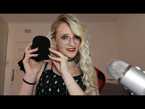 ASMR fast mic foam scratching & glasses tapping