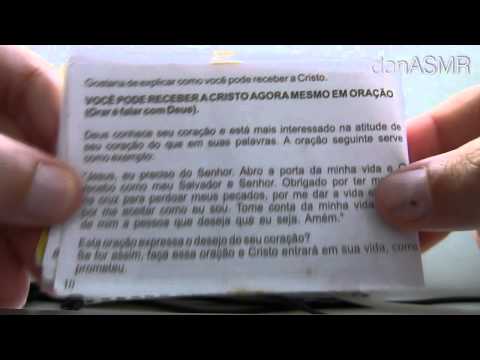 ASMR leitura de folheto cristão. Soft spoken reading. Português / Portuguese