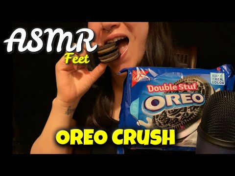 OREO COOKIES FOOT CRUSH (Whispering) EATING OREO COOKIES AND CRUSHING 오레오 쿠키 | ASMR FEET
