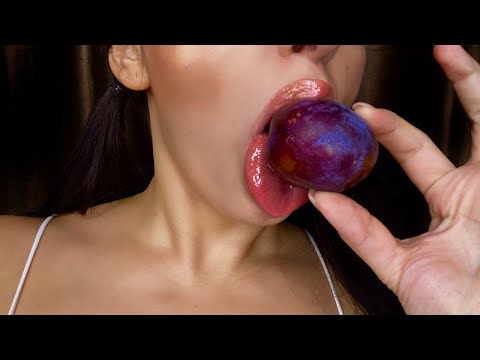Mouth sound asmr and eating with body massage