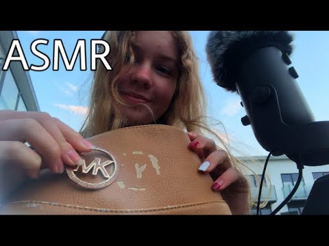 ASMR What’s in My bag 💄👛