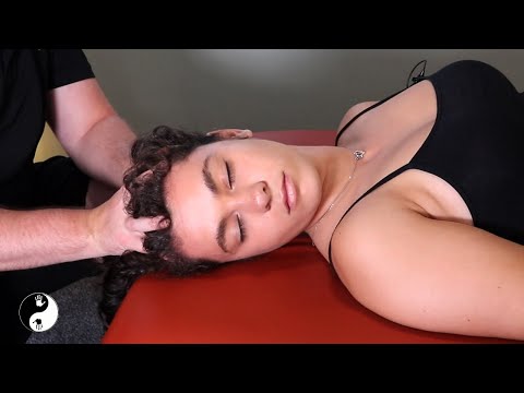 [ASMR] Tingly Scalp Massage With Relaxing Music & Hair Pulling [No Talking]