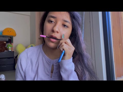 ASMR| Spoolie nibbling and Pen noms 👄 sensitive mouth sounds