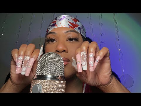 ASMR| Gentle Mouth Sounds+Mic Scratching ❤️‍🔥🤍
