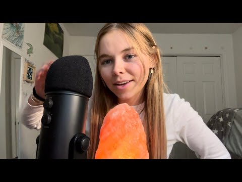 ASMR tapping + scratching on a salt lamp💫 sooo tingly