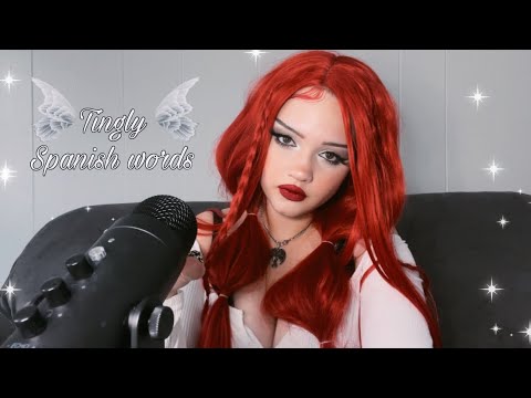 ASMR Trying asmr in Spanish for the first time! (tingly trigger words, mouth sounds,hand movements)