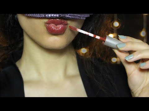 🌙 ASMR LIPSTICK Application + KISSES 💋💦( Ear to Eat Mouth Sounds, Tongue Clicking, Whispering )