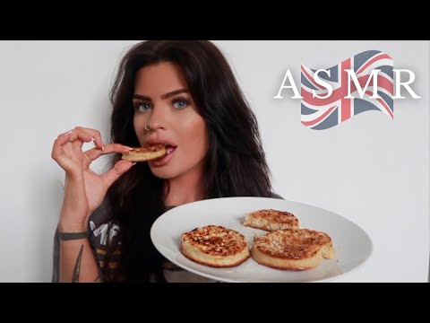 ASMR British Girl Eating Crumpets 🇬🇧🥞 Super Crunchy / Squishy Mouth Sounds