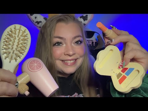 ASMR| 🪵Wooden Makeup💄Roleplay (personal attention, wood tapping & scratching)
