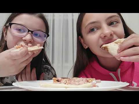 asmr eating pizza with my friend