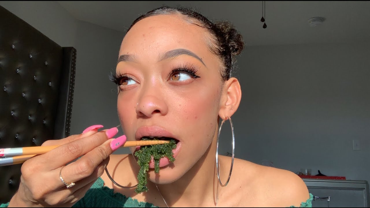 ASMR | RAW SEA GRAPES (EXTREMELY CRUNCHY EATING SOUNDS)
