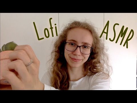 ASMR || I tried Lo-Fi ASMR for the first time! 🪴🍓 (Tapping, crinkles, hand movements...)