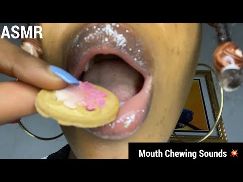 ASMR UPCLOSE MOUTH CHEWING~ Mouth Sounds! 💥