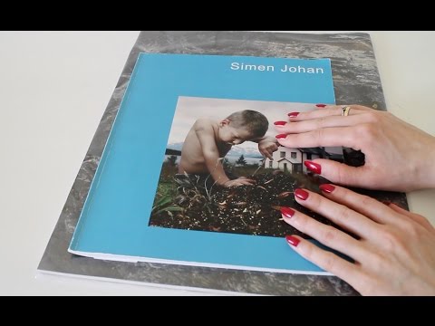 ASMR Art Book Page Turning Relaxation | Finger Tracing | Tapping (No Talking)