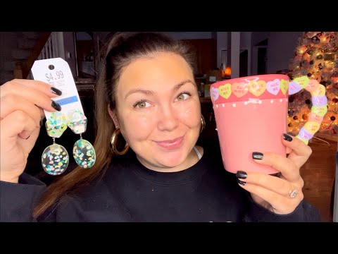 ASMR| THRIFT HAUL✨ (tapping, jewelry sounds, fabric scratching) SOFT SPOKEN