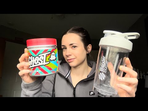 ASMR • My Gym Essentials 💪🏼 (Tapping, Whispering)