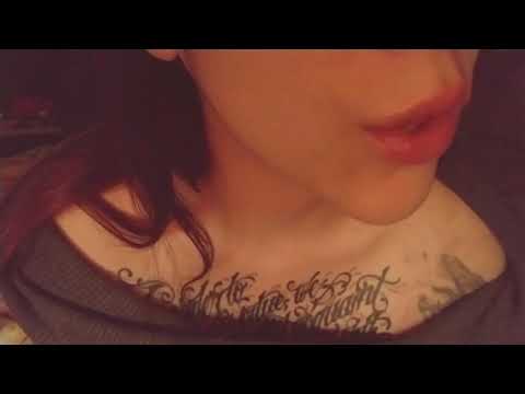 (( ASMR )) chill with me with kissing sounds, skin touching, hand movements and mouth sounds