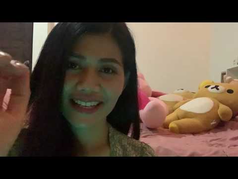 ASMR Nid, Thai lady, lollipops and finger sounds touching things to relax