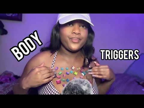 ASMR| Body Triggers (Chest tapping,Collarbone Tapping,Skin Scratching)