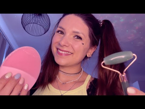 ASMR Beauty Spa in Bed - Facial Skincare (Layered Sounds, Personal Attention, German/Deutsch)