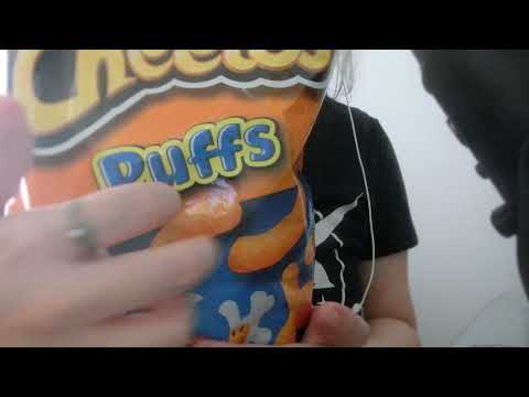 ASMR Eating Chips ,  Eating Sounds , mouth sounds , Relax , Holiday , Doritos 零食 噛む 咀嚼