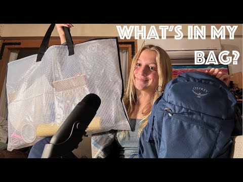 ASMR: What's In My College Bag? Tapping, Scratching, etc.🎒