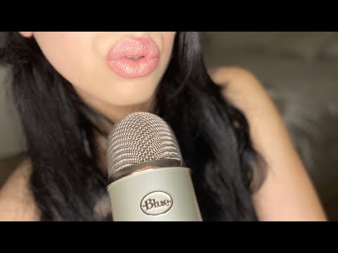 ASMR MOUTH SOUNDS WITH HAND MOVEMENTS/LIPGLOSS *Besitos 💋 Mouthsounds 👅 & Triggers para dormir💋💄