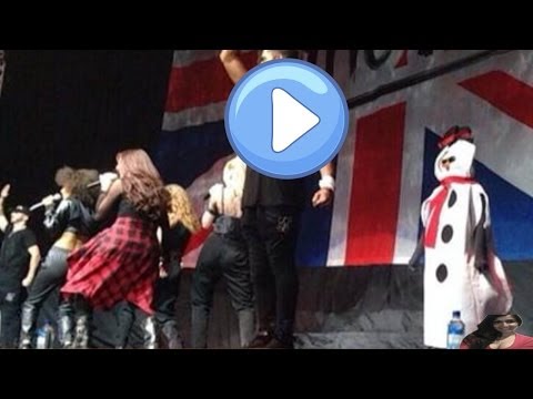 Demi Lovato Crashes Little Mix's Concert Dressed Up as a Snowman - video review