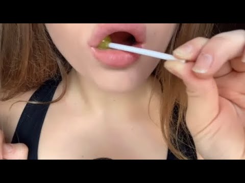 ASMR EATING lolipop 🍭 / sucking, licking, mouth sounds 👅