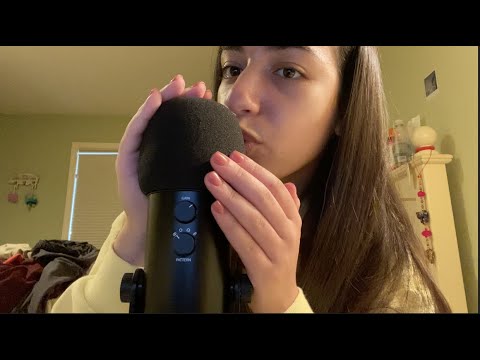 ASMR - EAR EATING (MOUTH SOUNDS) 👄👂