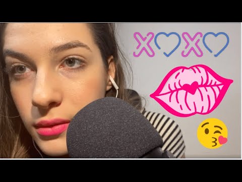 ASMR Kissing Sounds & Gum Chewing ALL FOR YOU ♥︎ Tingly Whispers ♣︎