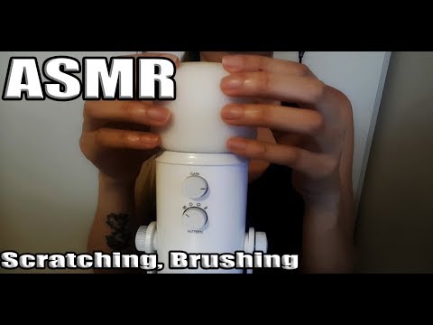 {ASMR} Scratching and brushing on mic