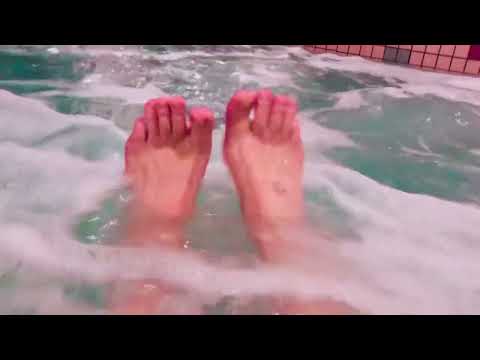 ASMR Feet playing in Jacuzzi bubbbles