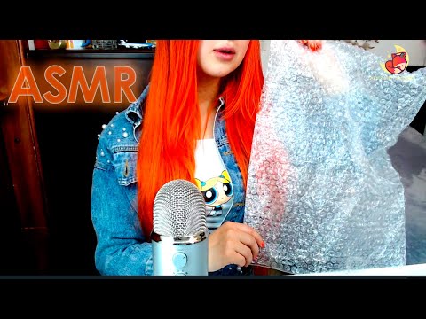 ASMR Whisper with Bubbles, Crinkles & mouth sounds  💖 | plastico de burbujas & sonidos de boca 💋💋
