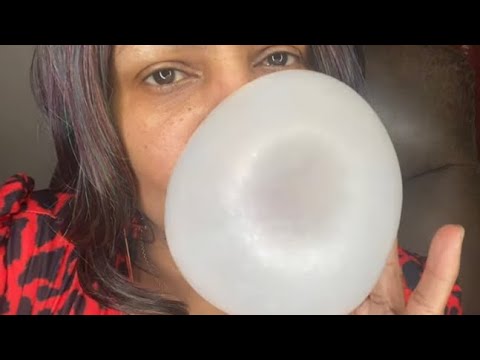 ASMR Bubble Gum | ASMR Blowing Big Bubbles + ASMR Tingles Gum Chewing Sounds