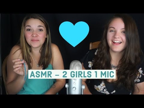 ASMR - Pour some sugar on me CANDY EATING/Teaching my sister to ASMR