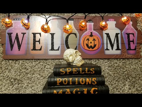 ASMR | Halloween Decorations 🎃 Tapping, Tracing and Scratching (No Talking)