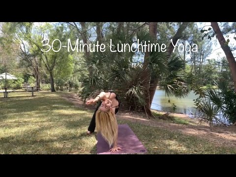 30 Min Lunchtime Yoga: Lakeshore, Birds Chirping, Hatha Yoga with a Vinyasa Flow