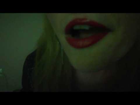 ASMR gum chewing - eating sounds